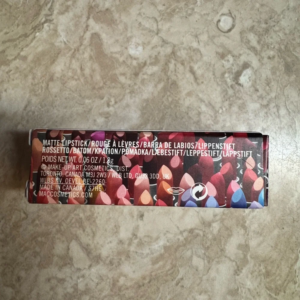 MAC Cosmetics Mini Matte Lipstick VELVET TEDDY
